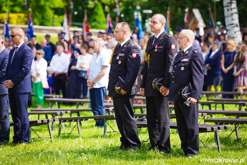 VI Diecezjalna Pielgrzymka Strażaków do Sanktuarium Matki Bożej Saletyńskiej w Dębowcu