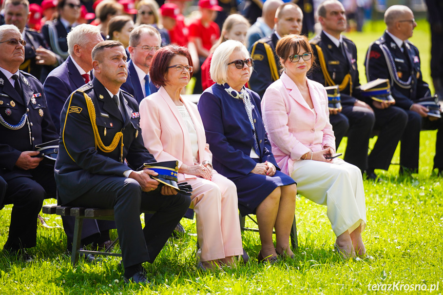 VI Diecezjalna Pielgrzymka Strażaków do Sanktuarium Matki Bożej Saletyńskiej w Dębowcu