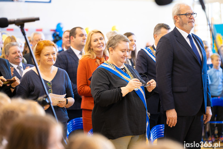 Wręczenie Orderu Uśmiechu prof. Karolowi Myśliwcowi