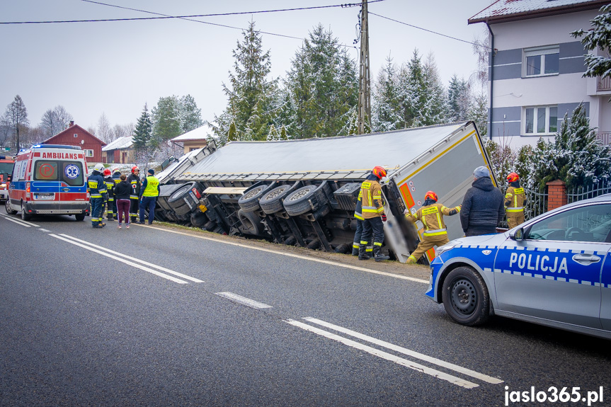 Wypadek tira w Tokach