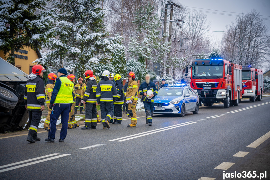 Wypadek tira w Tokach