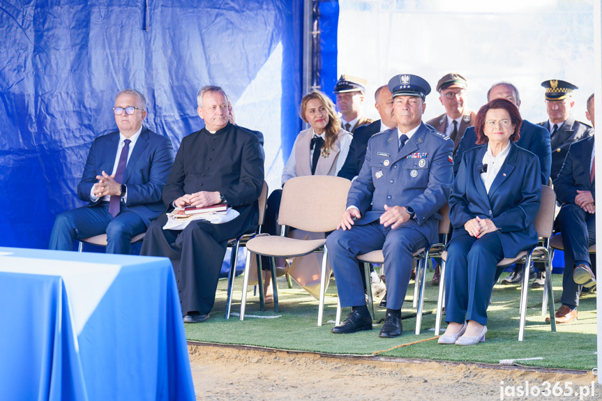 Zakład Karny w Jaśle. Wmurowanie...