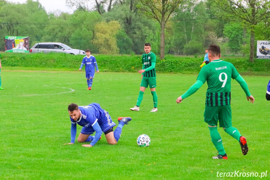 Zamczysko Odrzykoń - Tempo Nienaszów 4:1