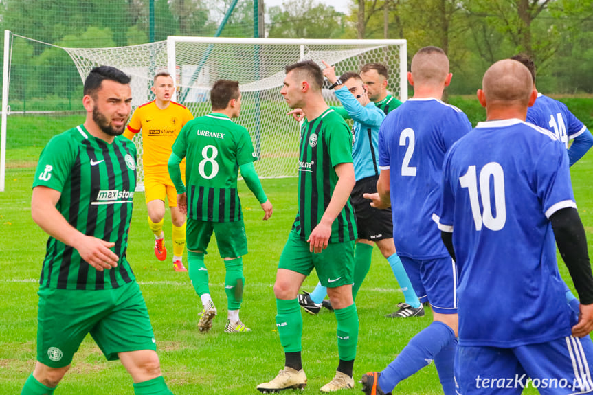 Zamczysko Odrzykoń - Tempo Nienaszów 4:1