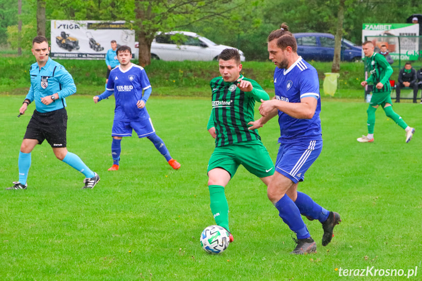 Zamczysko Odrzykoń - Tempo Nienaszów 4:1