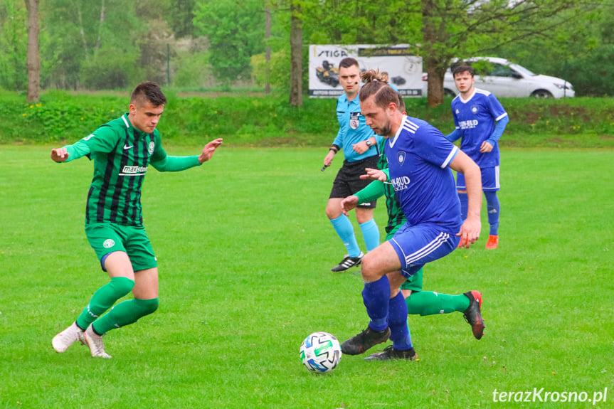 Zamczysko Odrzykoń - Tempo Nienaszów 4:1