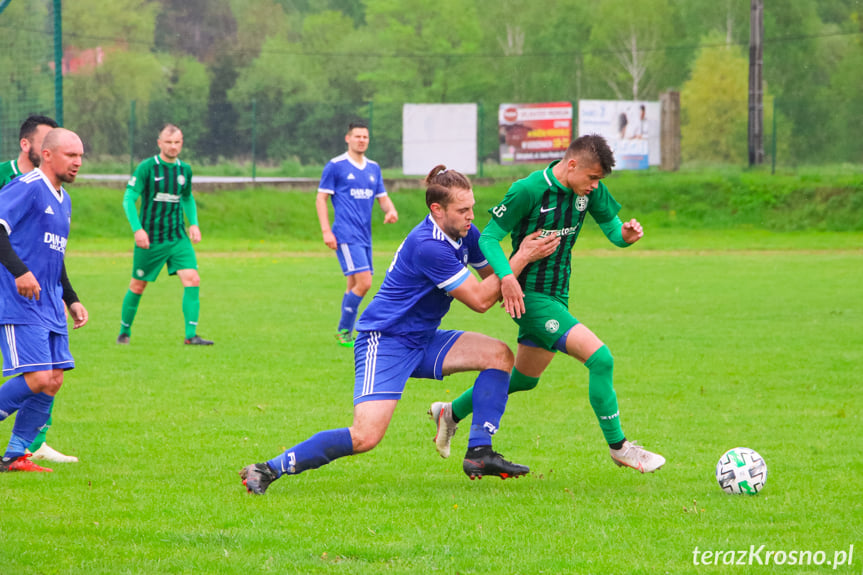 Zamczysko Odrzykoń - Tempo Nienaszów 4:1