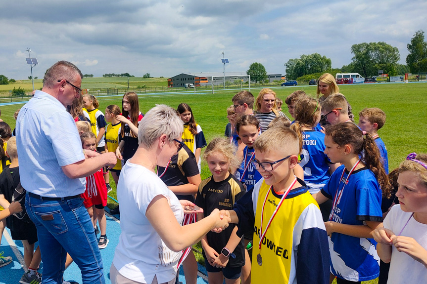 Zawody biegowe dla dzieci i młodzieży w Czeluśnicy