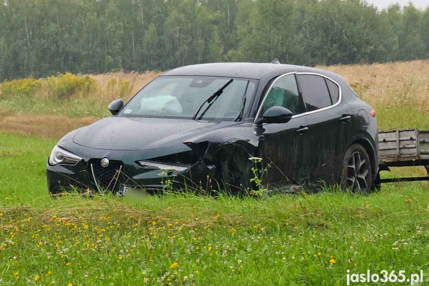 Zderzenie dwóch samochodów w Zarzeczu