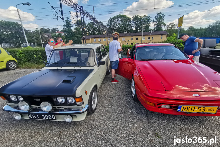 Zlot zabytkowych pojazdów